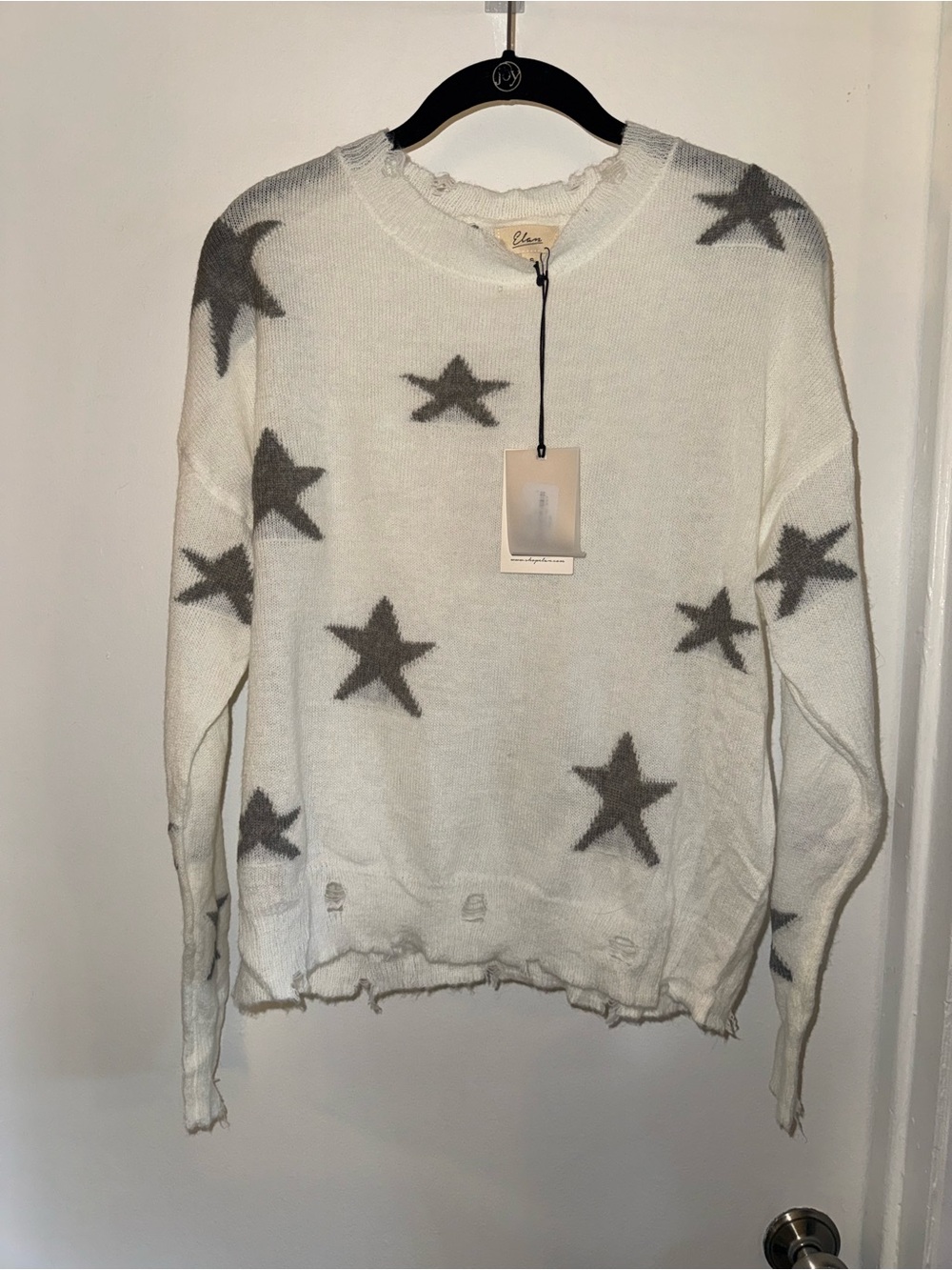 Elan White Gray Star Distressed Sweater Size Small NWT - Picture 2 of 4